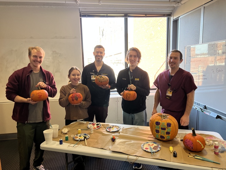 pumpkin decorating